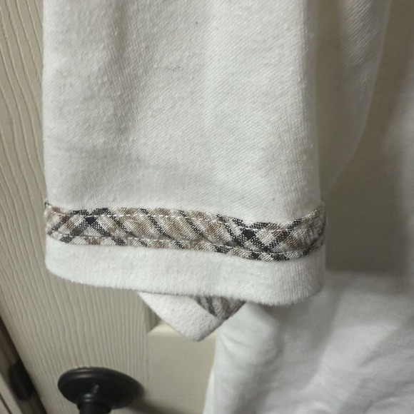 KORET Womens White Embroidered T-Shirt Top Size M Short Sleeve Crew Neck Accent - Picture 3 of 6